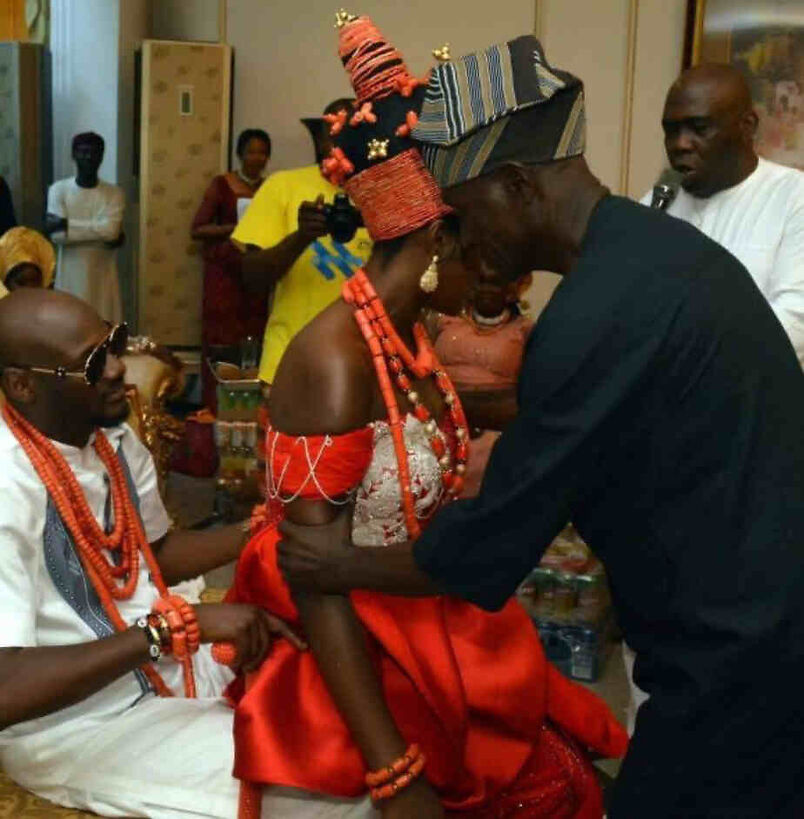 Natasha Osawaru traditional endorsement, during their wedding