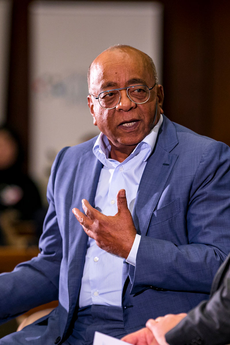 Mo Ibrahim's Inspirational Journey - A Visionary Biography of ...