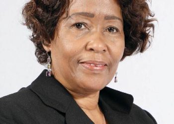 Inge Zaamwani-Kamwi’s Biography