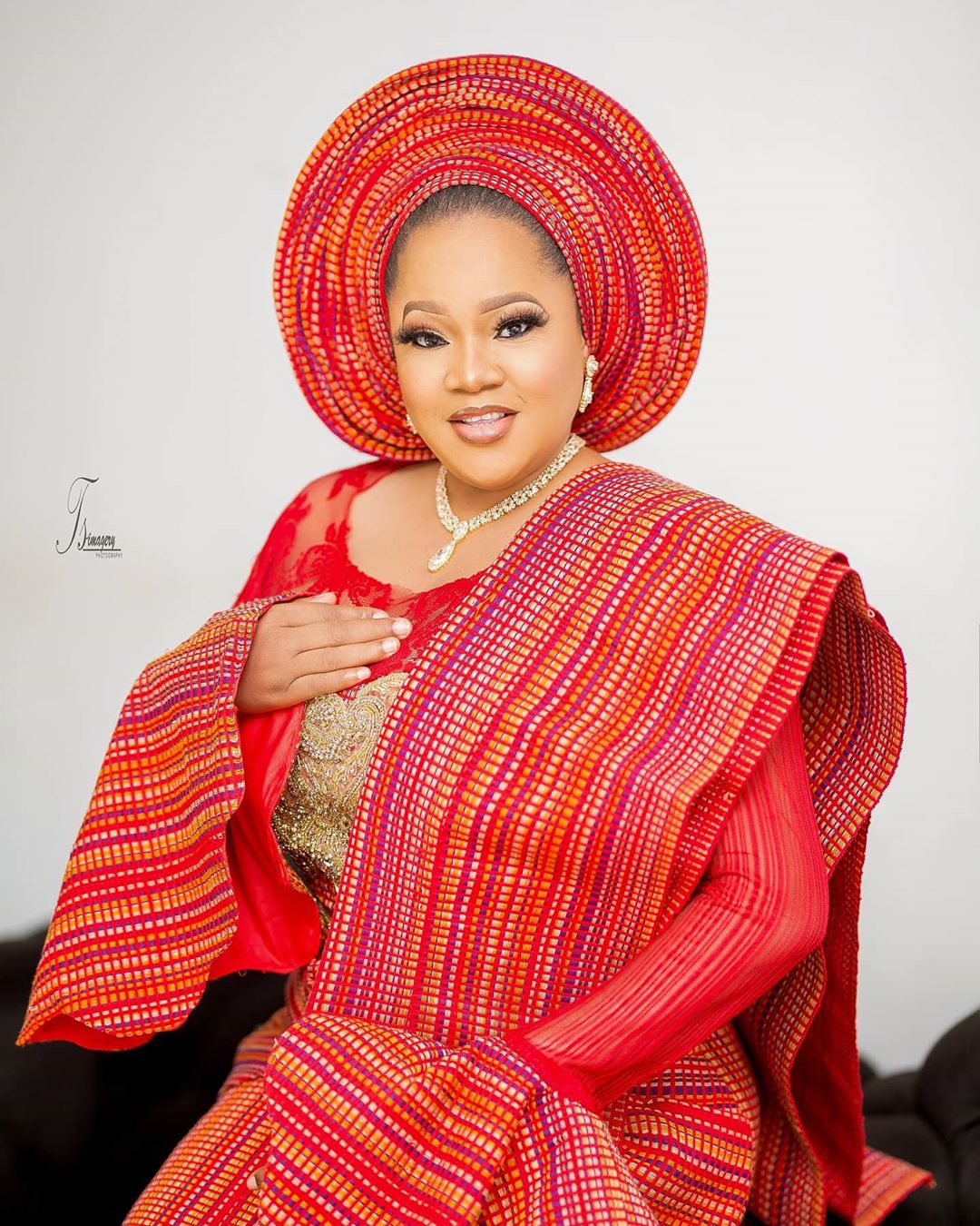 Toyin Abraham's biography 