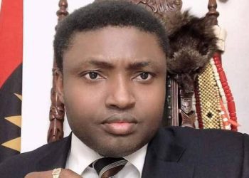 Simon Ekpa's biography