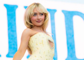 Sabrina Annlynn Carpenter Biography