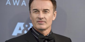 Julian Mcmahon
