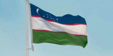 Uzbekistan Raises Minimum Salary for Foreign Workers